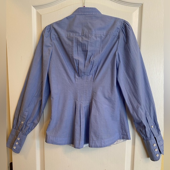 Banana Republic 100% cotton ruffle button down blouse. X-small. Ruched details - Picture 3 of 8